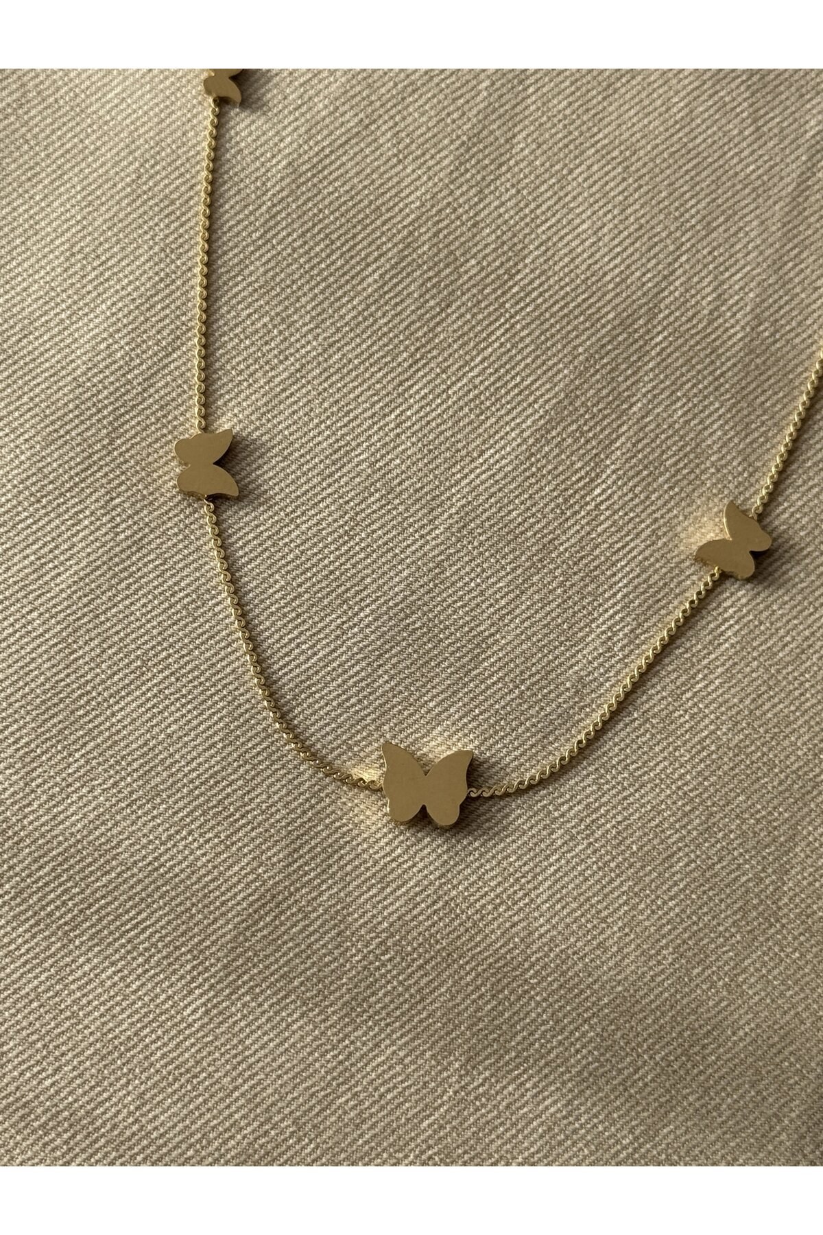 Kelebek Figürlü Minimal Çoklu Kadın Kolye-Gold